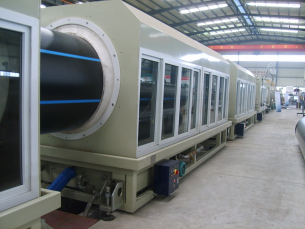 PE pipe extrusion line at proseso ng pagmamanupaktura