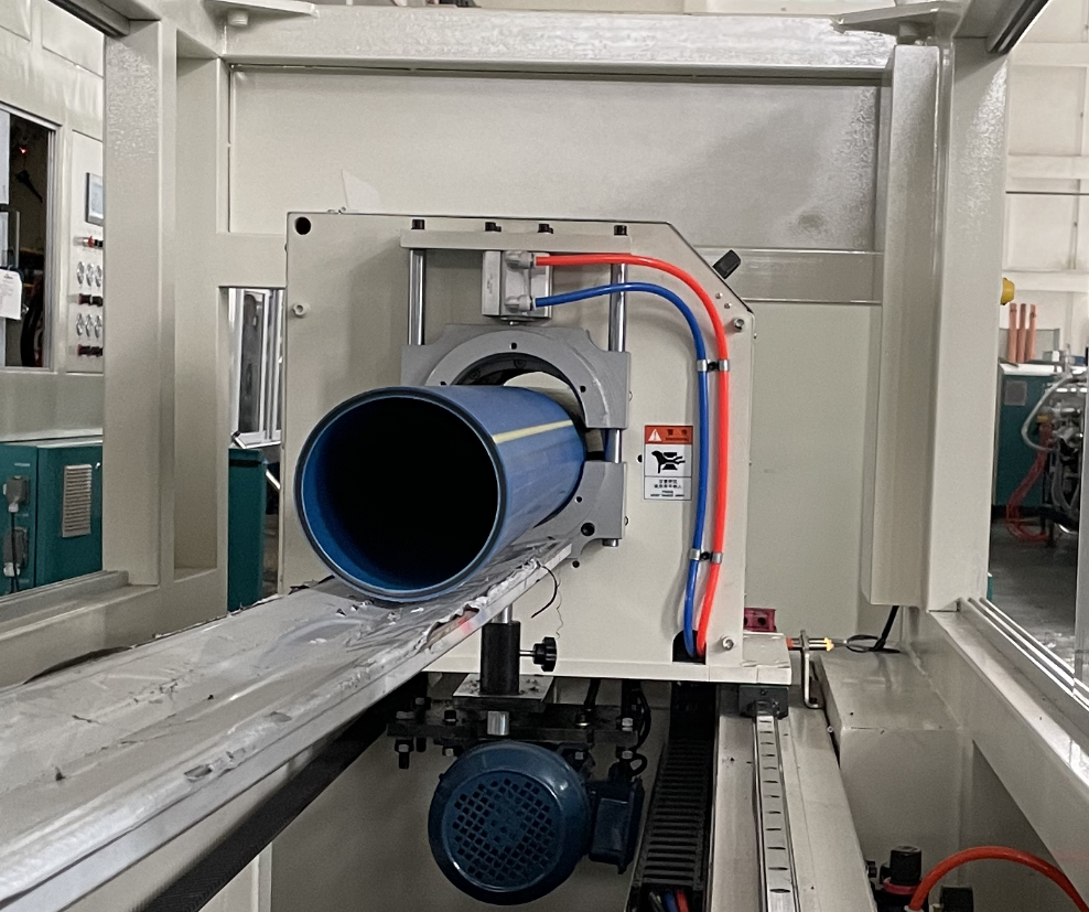 Ang komposisyon ng extrusion system ng PE three-layer co-extrusion pipe equipment